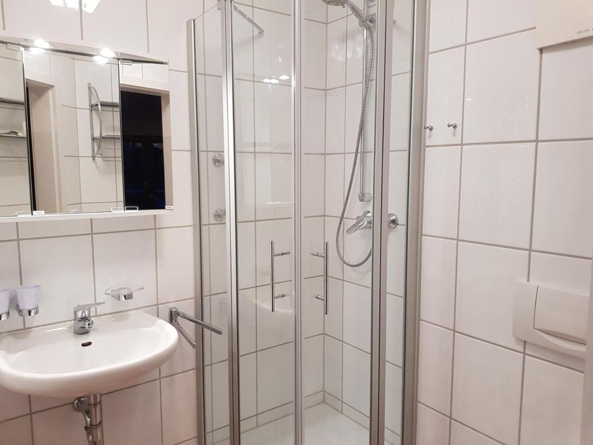 Ferienwohnung 14 Im Fischerhaus Mit Balkon Зеллин Экстерьер фото